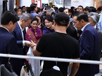 Ketika Jokowi dan Presiden Korsel Blusukan di Negeri K-Pop