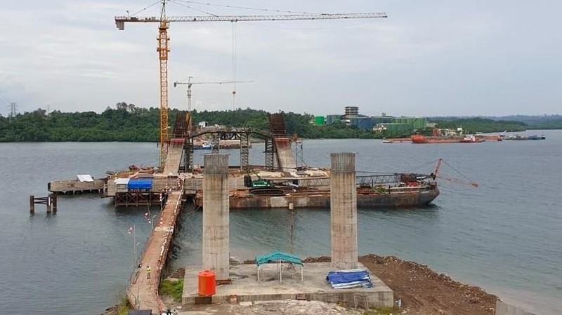 Progres fisik dari Jembatan sudah mencapai 58,23% dengan target rampung pada bulan November 2019.