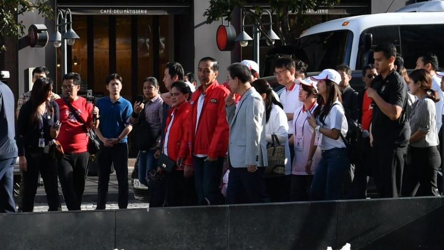 Sungai Cheonggyecheon ini juga menjadi salah satu daya tarik wisatawan lokal maupun mancanegara yang berkunjung ke Korea Selatan.