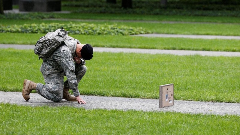 Hampir 3.000 nyawa melayang, ketika teroris menyerang beberapa target di kota New York dan Washington DC pada 11 September 2001 (9/11)