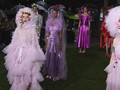FOTO: Drama Romantis Rodarte di Guyuran Hujan New York