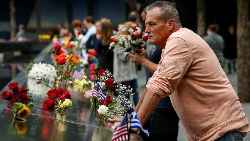 Hampir 3.000 nyawa melayang, ketika teroris menyerang beberapa target di kota New York dan Washington DC pada 11 September 2001 (9/11)