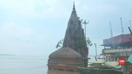 VIDEO: Hujan Tak Henti, Kota Suci Varanasi di India Tergenang