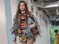 FOTO: 'Matahari Tropis' di Ujung Jari Michael Kors