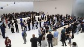 Dibandingkan tahun lalu, kali ini Apple memperkenalkan sebuah generasi penerus Watch dan tiga varian baru yakni iPhone XS, XS Max, dan XR. (REUTERS/Stephen Lam)
