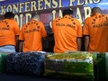 VIDEO: Kelabui Petugas, Pengedar Kemas Sabu dalam Bungkus Teh