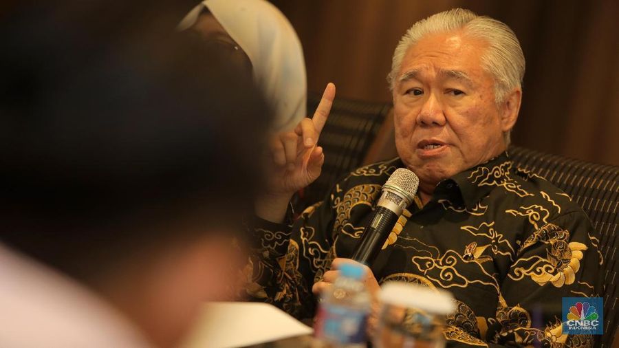 Selama ini mayoritas kepemilikan asing dibatasi sebesar 67%.