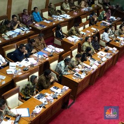 'Aji Mumpung', RUU Ini Bakal Diketok DPR di Tengah Covid-19?