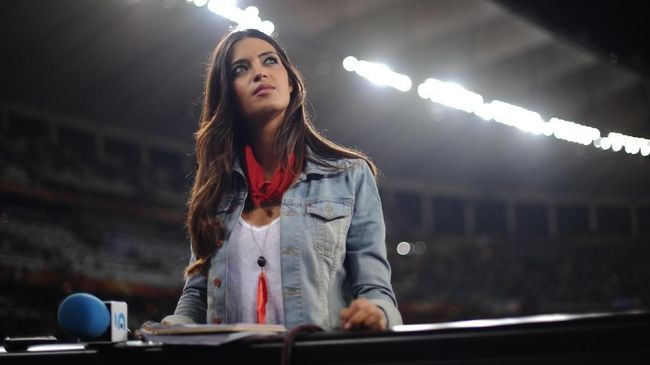 Istri Iker Casillas Dihujat Netizen karena Komentari Ronaldo