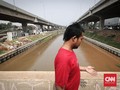 Warga Cipinang Melayu Tutup Jalan Kalimalang Karena Ada ODP