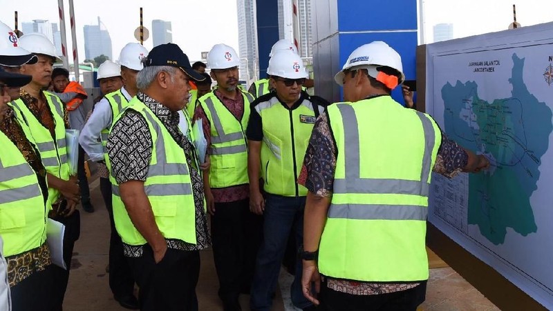 Saat ini progres pembangunan tol Kunciran-Serpong sepanjang 11,19 kilometer (km) sudah 66,43% per 13 September 2018.