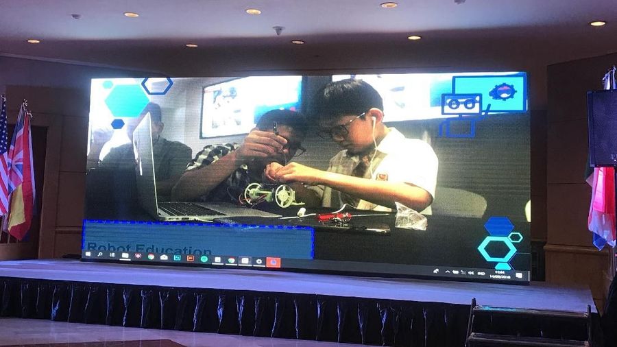 Minat anak untuk mempelajari robot terus meningkat setiap tahunnya.