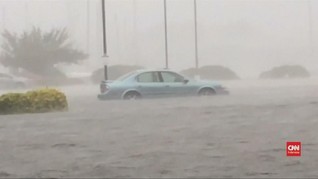 VIDEO: Intensitas Badai Florence Turun, Korban Bertambah