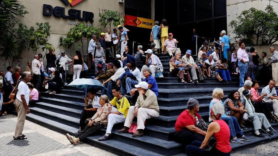4,3 juta pensiunan Venezuela ditetapkan untuk menerima 1.800 Bolivar per bulan