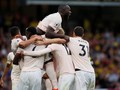 Matic Kartu Merah, Man United Menang 2-1 Atas Watford