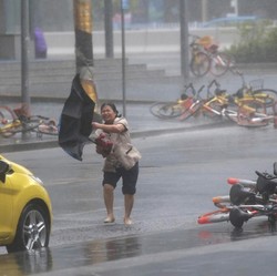 Topan Mangkhut Menuju China setelah Hantam Filipina