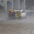 Badai Hantam China: Beijing Warning, Sichuan Banjir