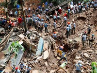 Tambang Kecil Filipina Ditutup karena Topan Mangkhut