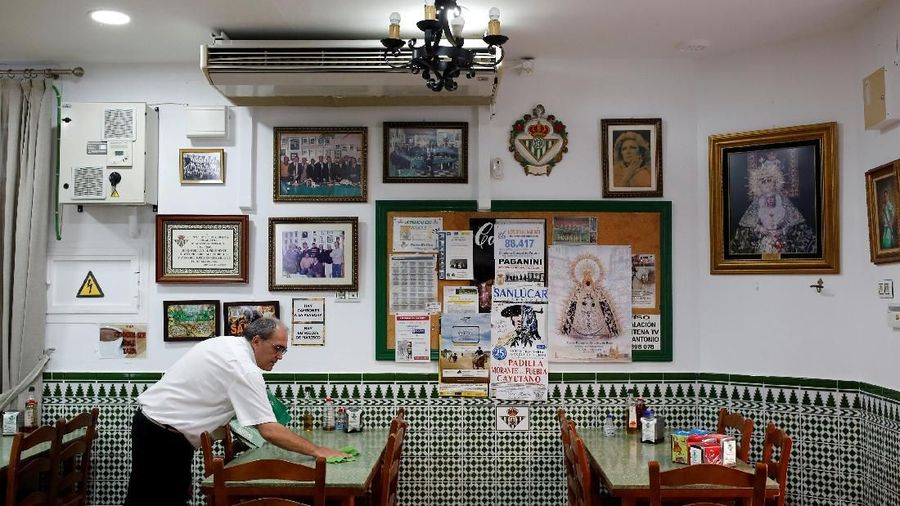 Sepuluh tahun lalu (2008) salah satu bank investasi terbesar AS, Lehman Brothers, menjadi korban krisis keuangan yang berdampak pada ekonomi dunia.