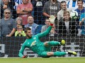 De Gea Saingi Pamor Schmeichel dan Van der Sar di MU