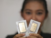 Emas Global Naik, Harga Emas Antam Hari Ini Malah Stagnan!