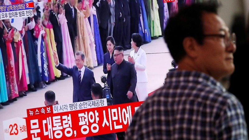 Tiba di Pyongyang untuk membahas perundingan tentang denuklirisasi dan prospek secara resmi mengakhiri Perang Korea.
