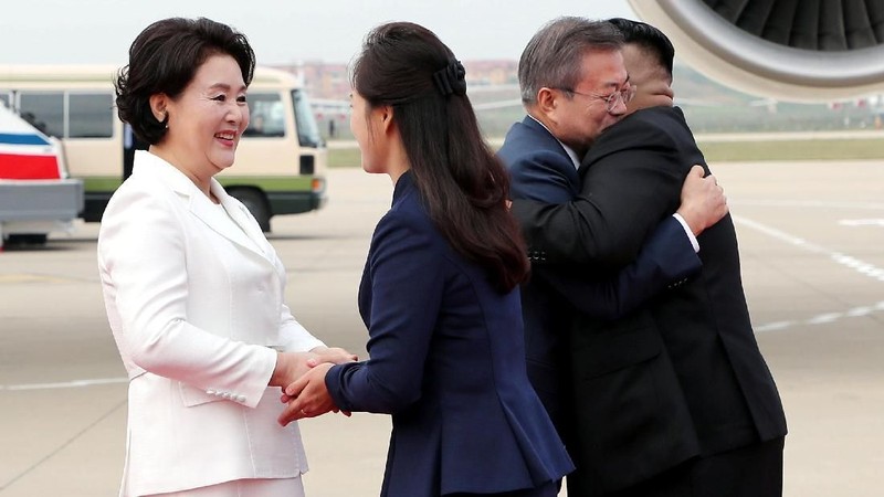 Tiba di Pyongyang untuk membahas perundingan tentang denuklirisasi dan prospek secara resmi mengakhiri Perang Korea.