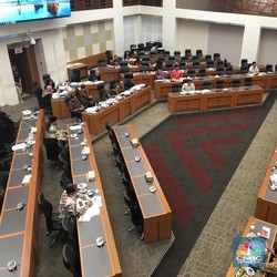 Banggar Sepakati Suntikan Dana Rp 17 T untuk PLN-Hutama Karya