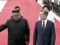 Kim Jong-un Sambut Moon Jae-in di Bandara Korut