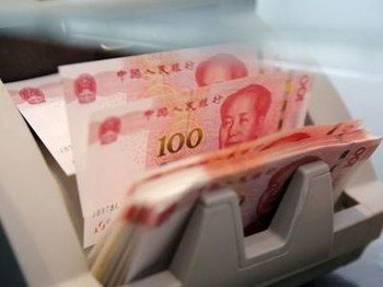 Jika Perang Dagang Memanas, Yuan Bisa Anjlok 10% Lagi