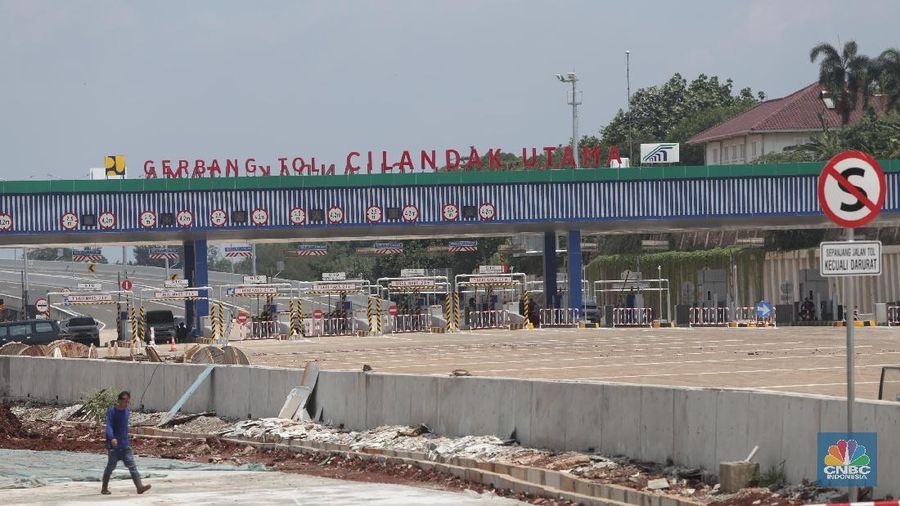 Kementerian PUPR menargetkan Tol Depok-Antasari Seksi I Antasari-Brigif/Cinere akan beroperasi pada akhir September 2018.