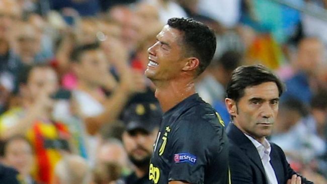 Cristiano Ronaldo Dapat Kartu Merah Pertama di Liga Champions