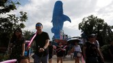 Chimelong Ocean Kingdom memiliki beberapa jenis 'koleksi' mamalia laut dari keluarga Delphinidae, seperti paus dan lumba-lumba, yang menjadi daya tarik wisatanya.