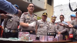 VIDEO: Polisi Gagalkan Peredaran Rp1,3 Miliar Uang Palsu