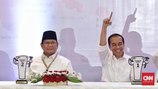 Jokowi Janjikan Jalan di Sulbar, Prabowo Sindir Kartu Kubu 01