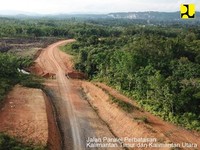 Jokowi Kebut Jalan Perbatasan RI-Malaysia, Target Beres 2024!