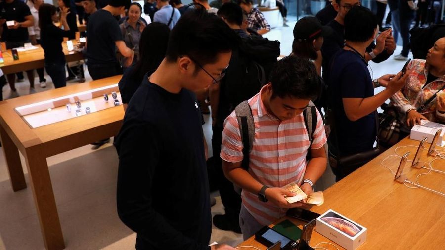 Negara Asia seperti China, Hong Kong, Jepang, Arab Saudi, Taiwan, dan Singapura masuk dalam kategori gelombang pertama peluncuran iPhone seri terbaru.