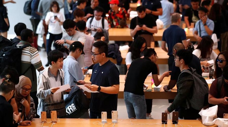 Negara Asia seperti China, Hong Kong, Jepang, Arab Saudi, Taiwan, dan Singapura masuk dalam kategori gelombang pertama peluncuran iPhone seri terbaru.