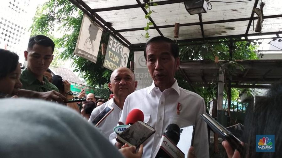 Presiden Joko Widodo kecewa atas tindakan kerajaan Arab Saudi yang mengeksekusi mati tenaga kerja wanita (TKW) Indonesia Tati Tursilawati.