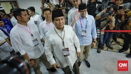 Lagu 2019 Ganti Presiden Iringi Prabowo Tinggalkan KPU