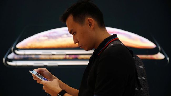 OJK dan Fintech Bantah Bunga 'Selangit' dan Penagihan Kasar