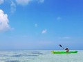 Bersiap Menjelajahi Pulau Roon dengan Kayak