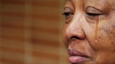 Perang saudara di Kolombia menyisakan kenangan pahit bagi sebagian wanita yang menjadi korban kekerasan seksual kala itu. (REUTERS/Nacho Doce)