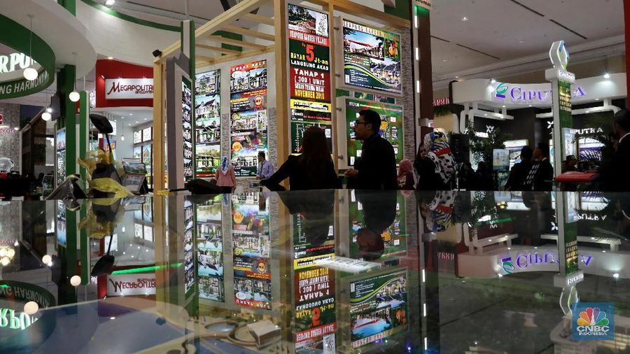 Berbagai macam promo yang ditawarkan oleh pengembang agar menarik minat pembeli.