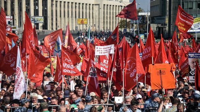 Ribuan Orang Berdemo di Moskow Tolak Peningkatan Usia Pensiun