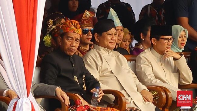 Tantangan Salat, Jurus Sia-sia Kubu Jokowi 'Jegal' Prabowo
