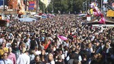 Oktoberfest telah dimulai sejak 185 tahun lalu dan diadakan setiap tahunnya di akhir September hingga pekan pertama Oktober. (REUTERS/Michael Dalder)