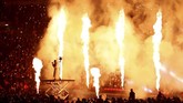 Pertarungan yang memperebutkan gelar juara dunia kelas berat mempertemukan petinju Inggris Anthony Joshua melawan Alexander Povetkin di Stadion Wembley, London, Minggu (23/9) dini hari WIB. (Action Images via Reuters/Peter Cziborra)
