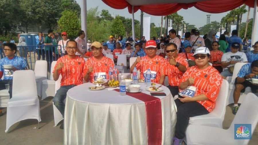 Menteri Perhubungan tegaskan tidak ada masalah di fasilitas distribusi untuk menyalurkan B20, tapi lebih ke koordinasi antara Pertamina dan Pemasok