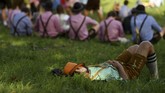 Pada acara tersebut, keduanya mengundang warga Munich untuk berpesta bersama. (REUTERS/Andreas Gebert)